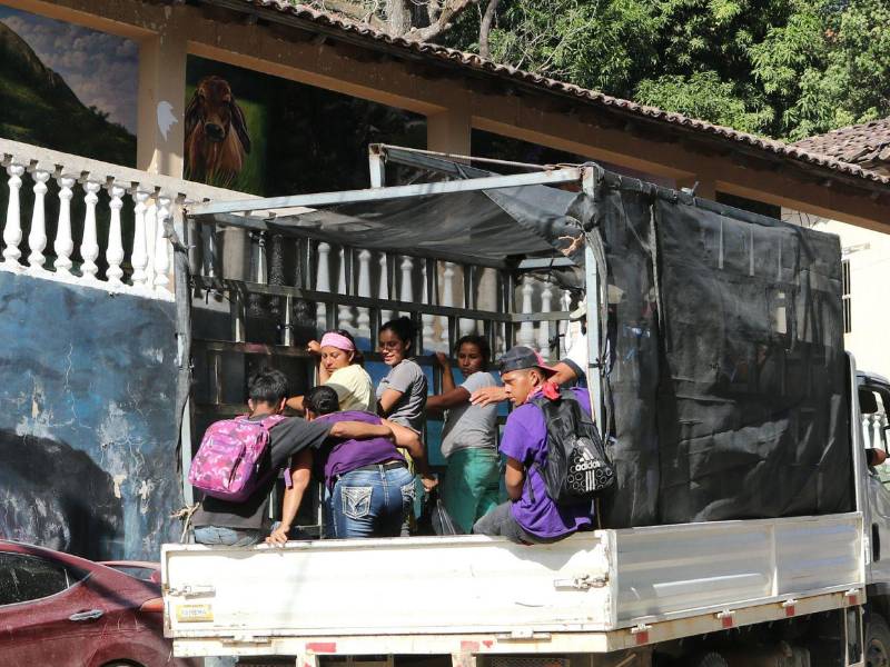 En los pueblos la población espera que las municipalidades resuelvan sus problemas, pero no hay presupuesto.