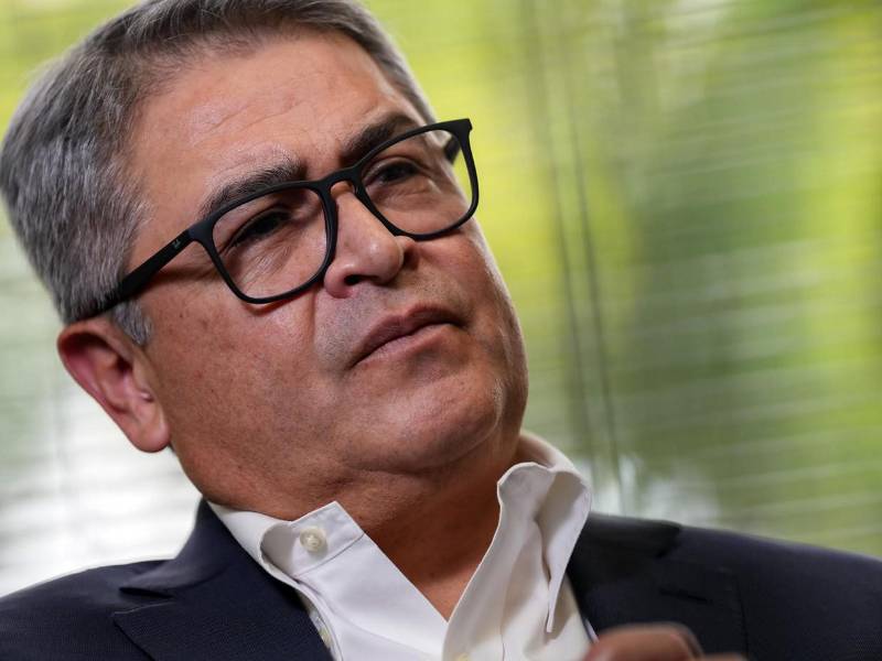 En esta audiencia el juez resolverá las medidas aplicables al expresidente y fijará la fecha de la <b>audiencia inicial </b>para la evacuación de pruebas.