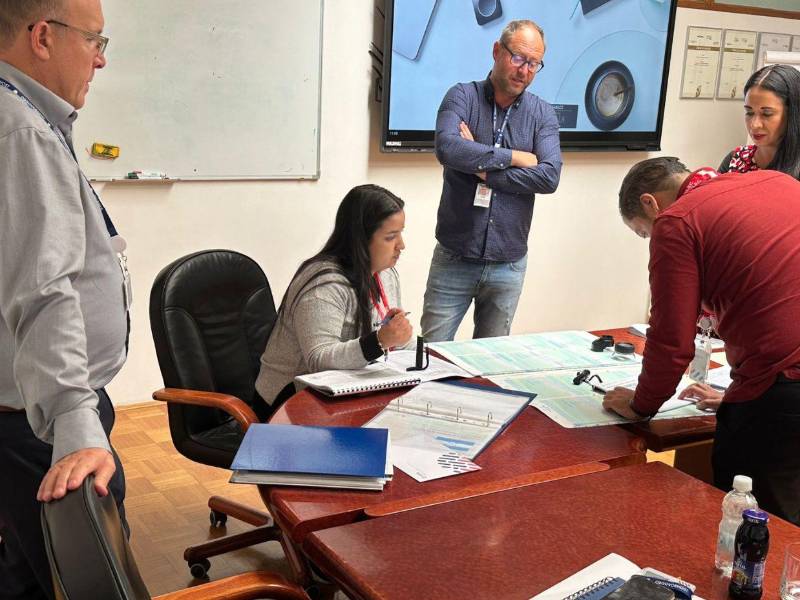 Según el INM, solo la empresa con la oferta más alta, cumplió con los requisitos.