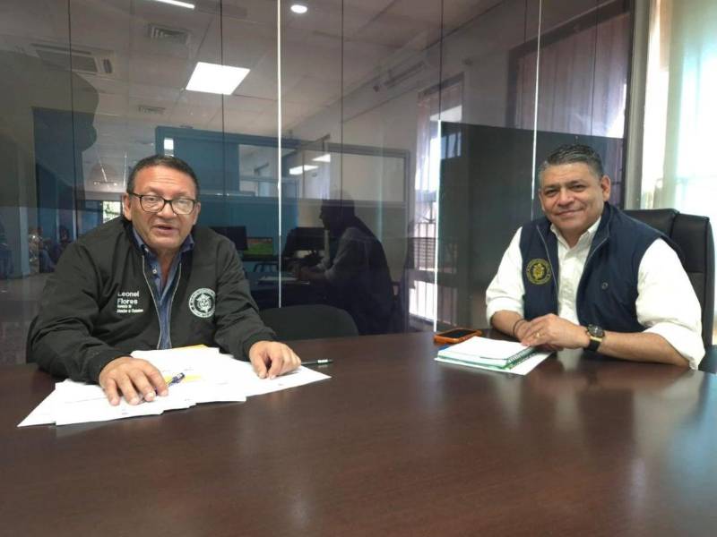Guillermo Velásquez, de la Gerencia de Atención al Ciudadano.