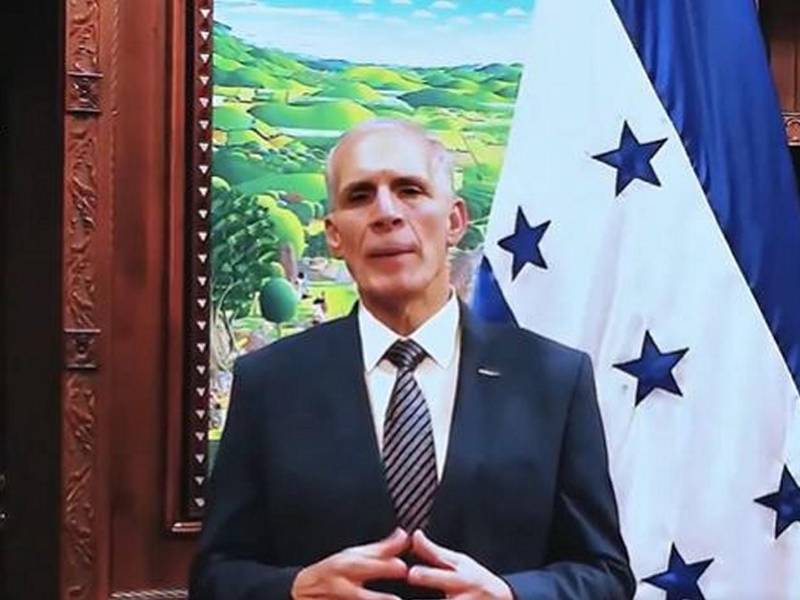 En la cumbre seabordó temas de inversión, seguridad, empleo, migración y cooperación regional.