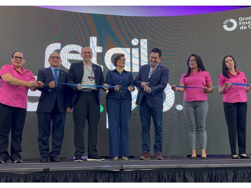 La inauguración de Retail Expo contó con la presencia de ejecutivos de Banco de Occidente, autoridades municipales, empresariales y por supuesto los organizadores.