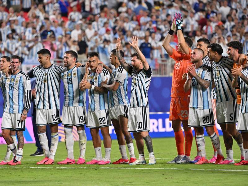 La Selección de Argentina agradeció a sus hinchas tras el partido.