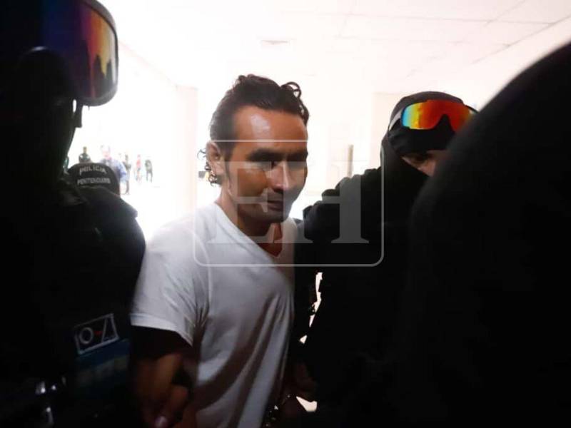 El Burro fue detenido tras la divulgación de un video en el que le dispara a un repartidor de comida.