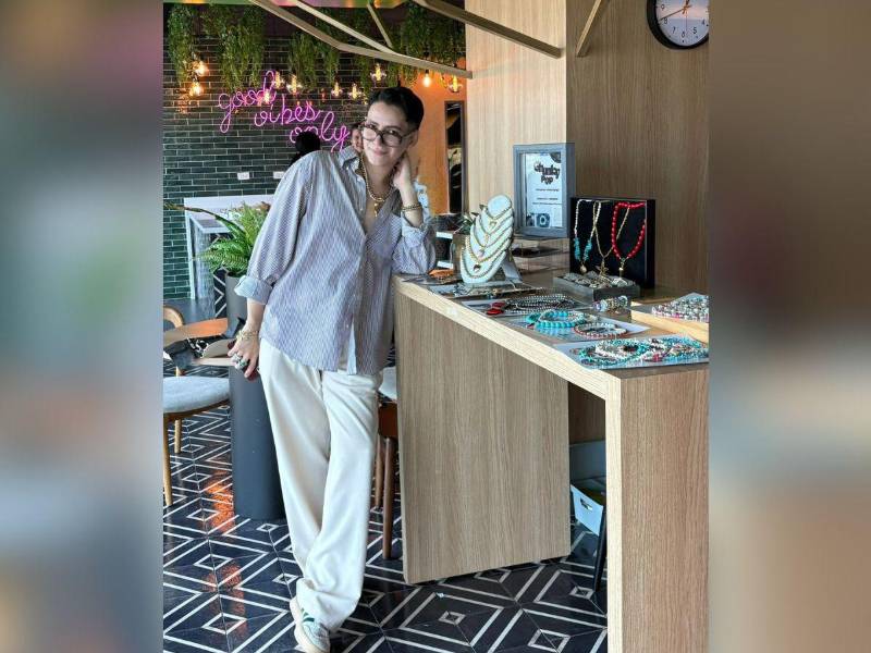 Jafet Henríquez convierte su talento en Chunkypop, una tienda de accesorios únicos y auténticos.