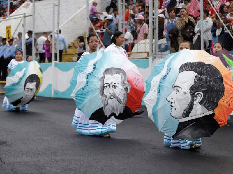Los preparativos para el mes patrio avanzan con reuniones interinstitucionales y un plan de seguridad para miles de asistentes.