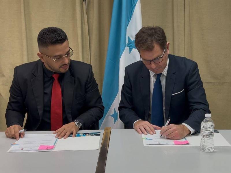 Instituto de la Propiedad y escuela de negocios en Madrid ofrecen becas para funcionarios