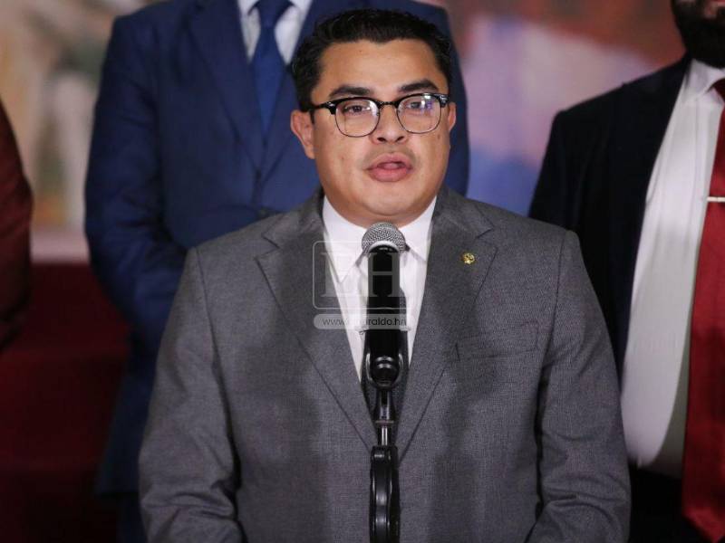 Gerardo Torres, subsecretario de Relaciones Exteriores tras Consejo de Ministros este sábado.