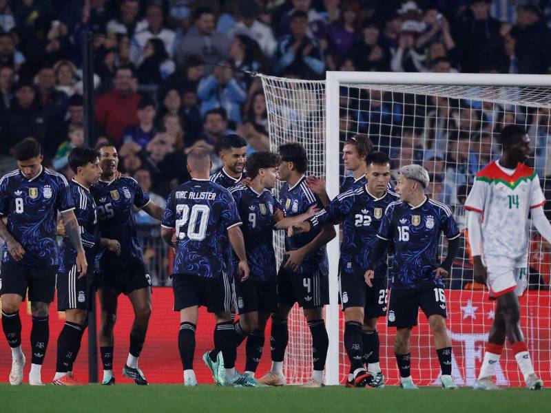 Argentina se dio un festín ante una amateur Burkina Faso que jugó con la Sub-23.