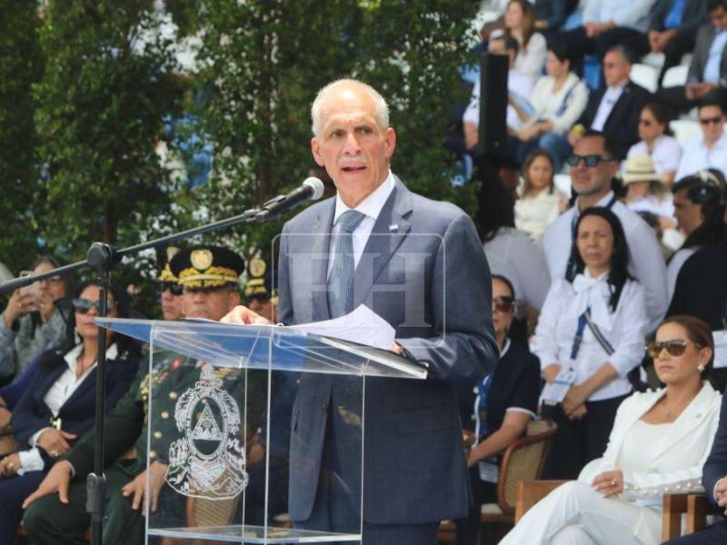 El mandatario dio su segundo discurso del día dentro del Estadio Nacional.