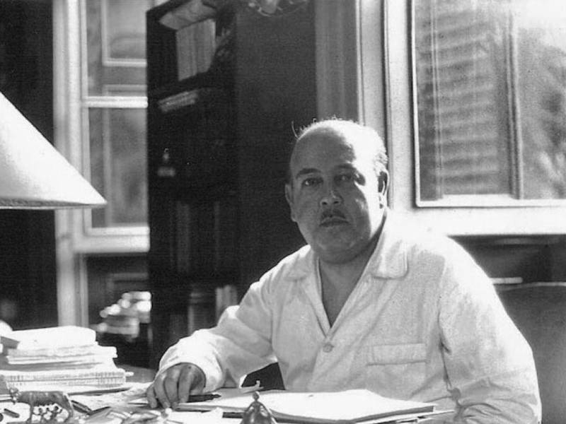 El regiomontano Alfonso Reyes recibió amistosamente a Pablo Zelaya en Madrid.