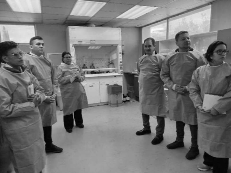 La Secretaría de Agricultura y Ganaería, por medio del programa Comrural, organizó tres viajes a Chile, Ecuador y Brasil en tres meses.