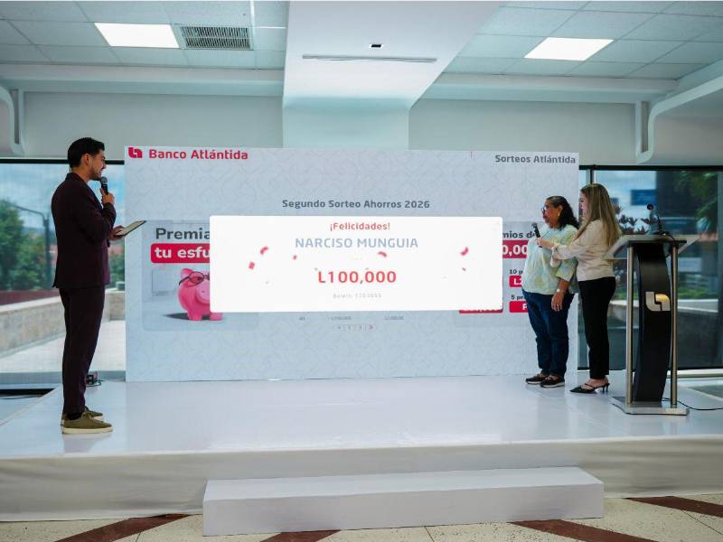 Banco Atlántida realiza el segundo sorteo de la promoción “Premiamos tu esfuerzo”