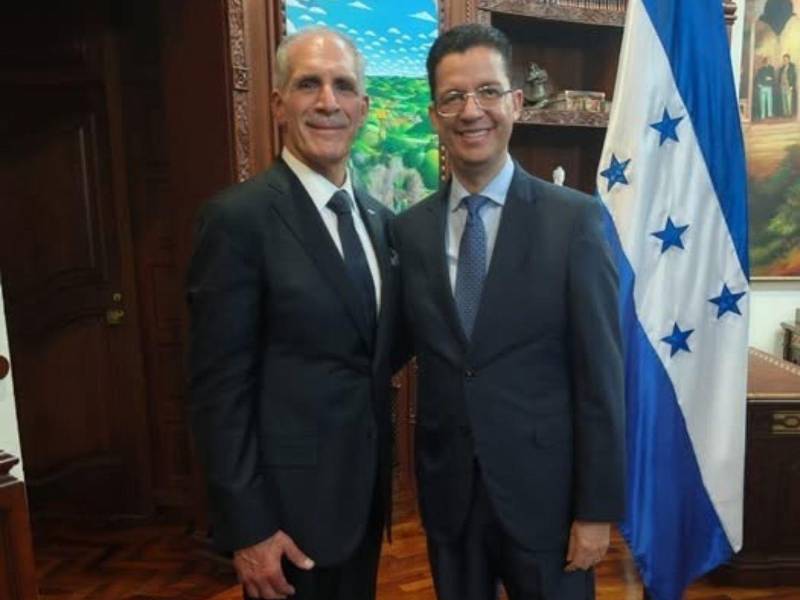 Fernando Puerto Castro dirigirá la Secretaría de Trabajo y Seguridad Social.