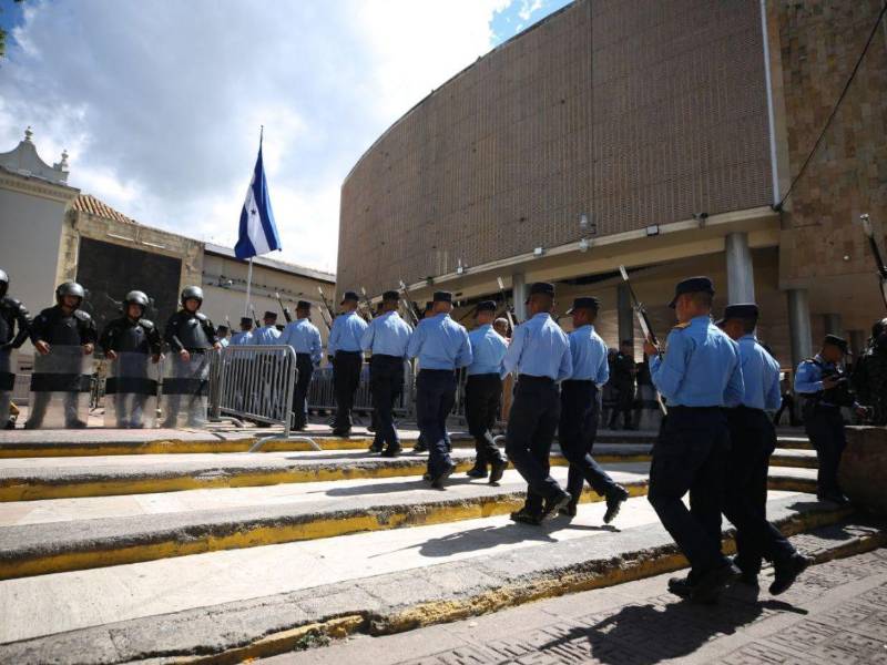 El Congreso Nacional se prepara para el acto protocolario para recibir a Nasry Juan Asfura y que asuma el poder como el presidente número 12 desde 1982.
