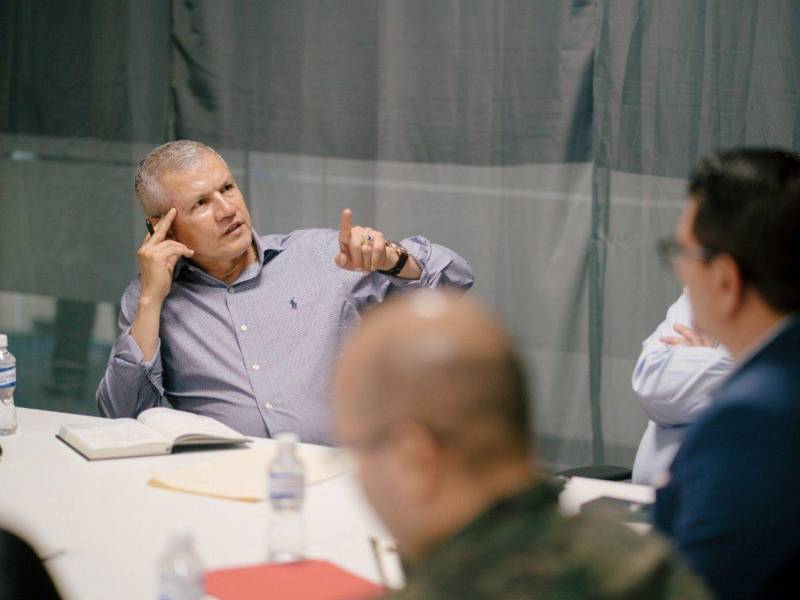 Roosevelt Hernández desestimó la propuesta hecha por los diputados de oposición.