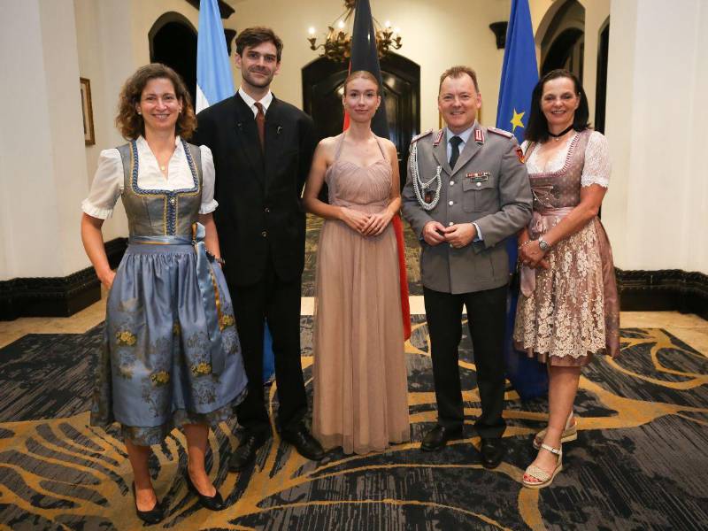 La Embajada de Alemania en Honduras conmemoró ayer el Día de la Unidad Alemana con una velada en Tegucigalpa que reunió a representantes del cuerpo diplomático, autoridades locales y miembros de la comunidad alemana. A continuación, algunos de los invitados.