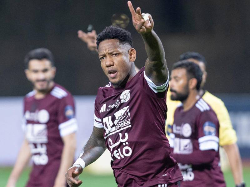 Romell Quito anota joya de gol en Arabia Saudita y llega a su séptimo con Al-Faisaly FC