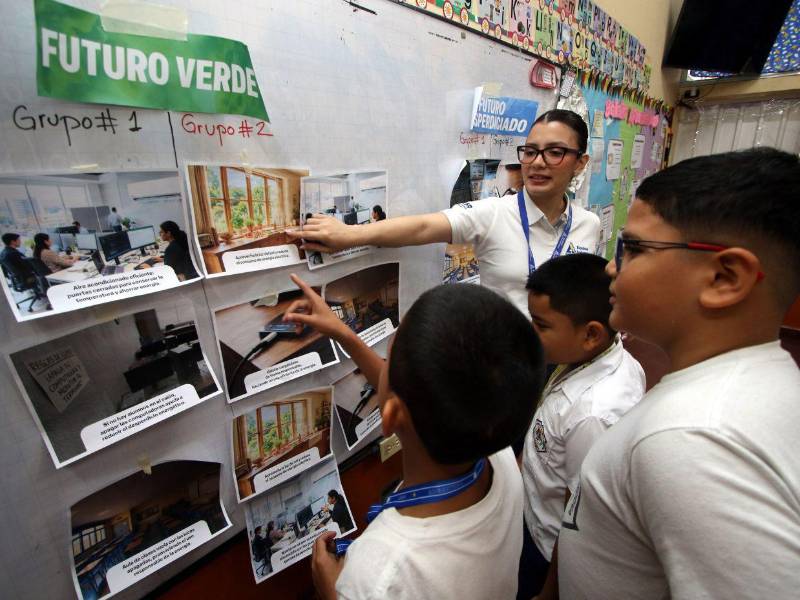 Situaciones del día a día pusieron a prueba el conocimiento de los niños para identificar formas de ahorrar energía.