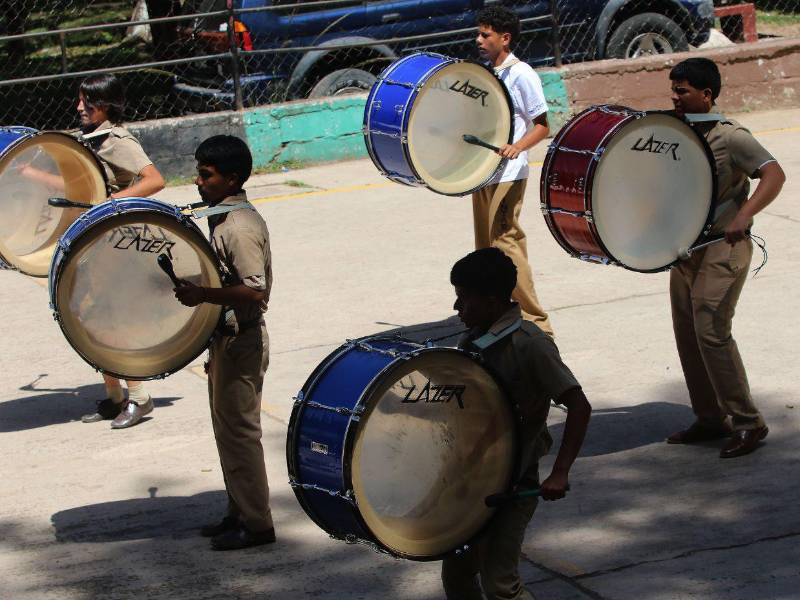 Buscarán cautivar al público con su ritmo, amplio repertorio musical y movimientos.