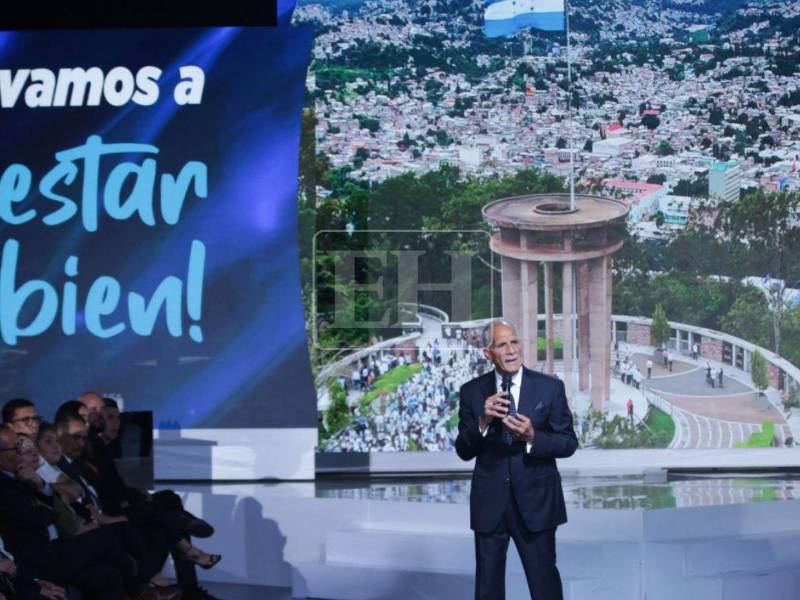 El candidato presidencial nacionalista pidió el voto de los hondureños.