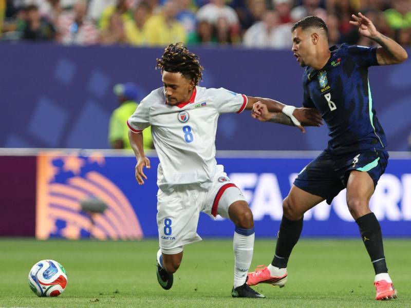 Brasil espera no llevarse una sorpresa de Haití y ya está dominando el juego.