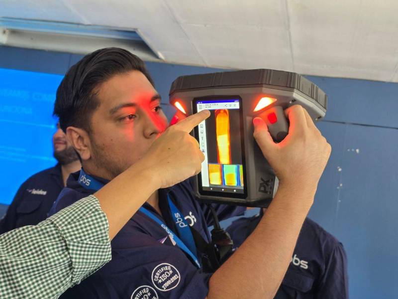 Los modernos aparatos tecnológicos serán utilizados para revisar la mercadería que ingresa al territorio nacional por los diferentes puntos aduaneros del país.