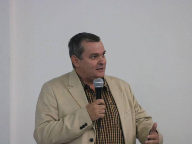 La actividad contará con la destacada participación del hematólogo internacional (cubano) Calixto Hernández Cruz.