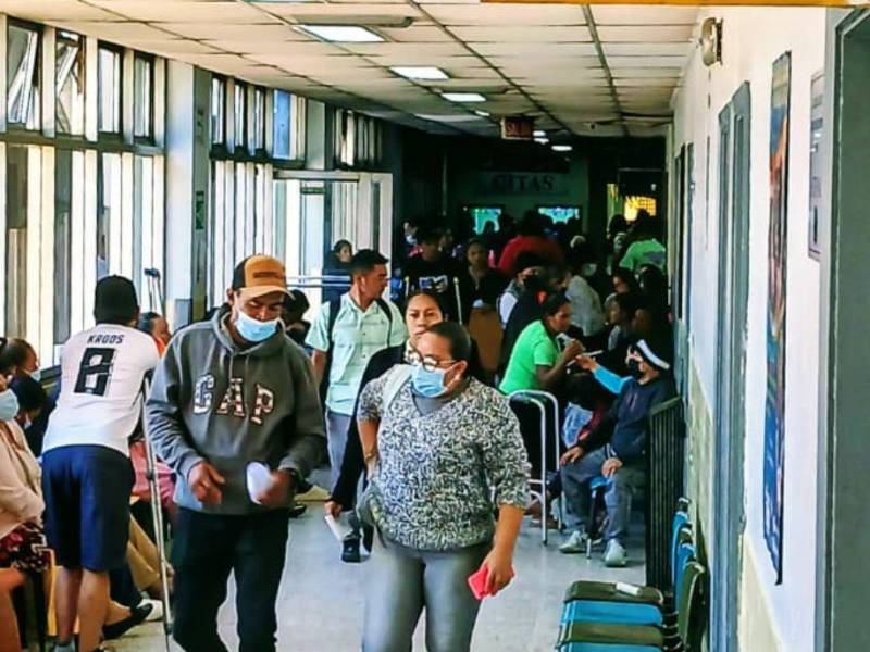 Más de 20,000 pacientes dejaron de ser atendidos durante las asambleas informativas que mantienen los médicos desde hace 36 semanas.