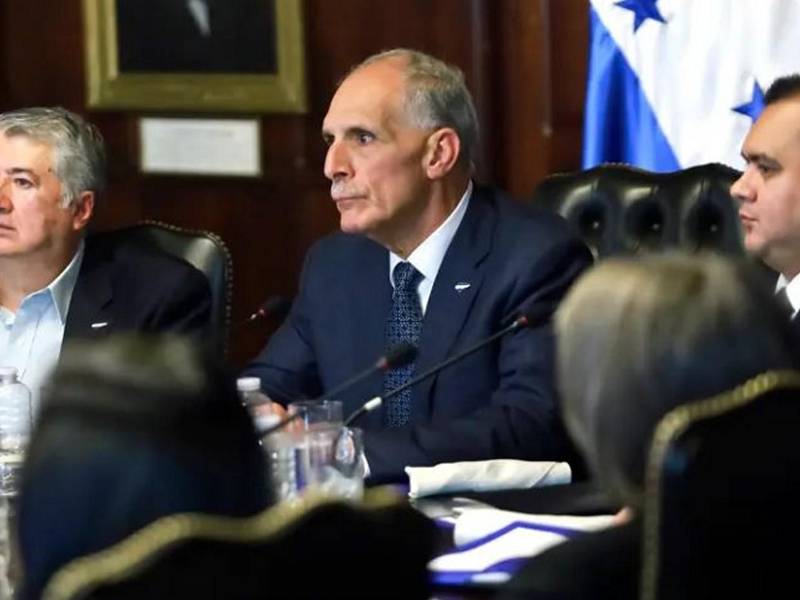 Las pérdidas anuales del sistema eléctrico equivalen a más de la mitad del presupuesto nacional de Salud, detalla la propuesta de ley.