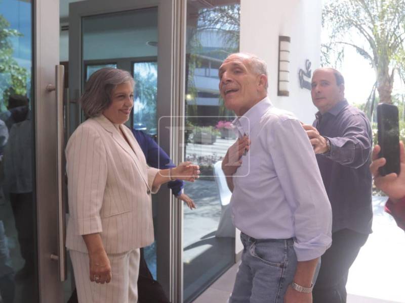 Asfura fue recibido por la presidente del Cohep, Anabel Gallardo.