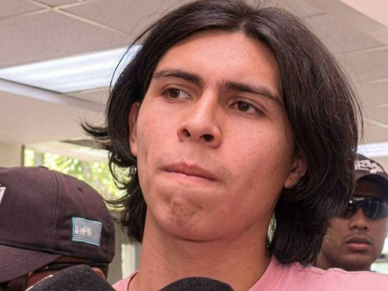 Tras la captura de Carlos Molina, alias “Gato Negro”, se logró la detención de Williams Reyes Izaguirre señalado como el segundo implicado en la masacre en Rigores, que dejó 20 personas el pasado 21 de mayo en una finca de palma africana. ¿Por qué se le vincula?