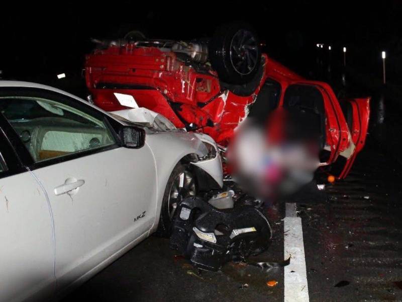 Así quedaron los vehículos tras el accidente.