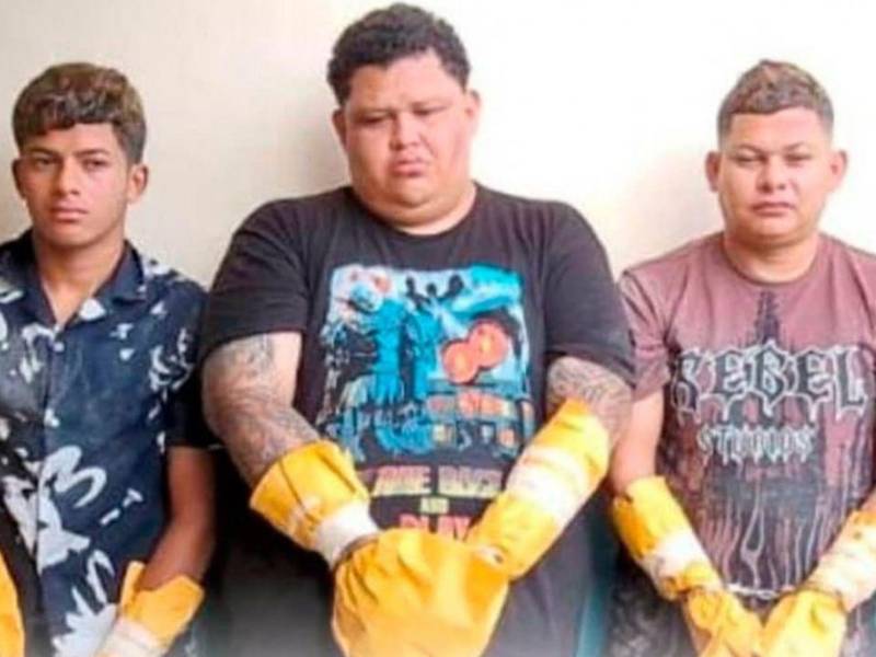 Imagen de los tres detenidos.