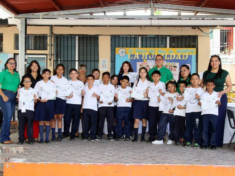 La educación ambiental que nació con Escuelas Amigables llega a una nueva etapa en la Suazo Córdova, donde los estudiantes serán guardianes del entorno.