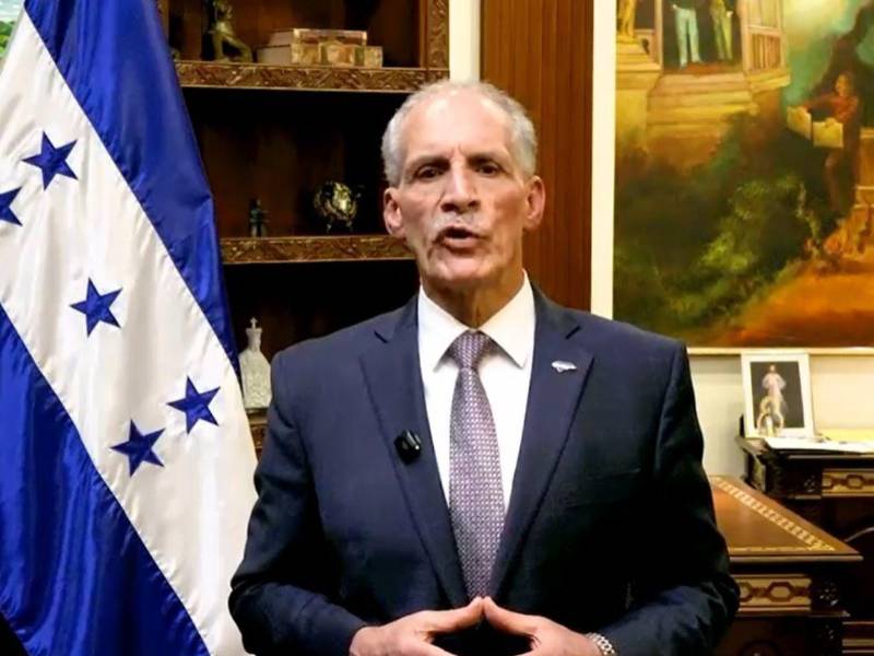 El mandatario hondureño condenó los hechos violentos registrados este juebes en Honduras.
