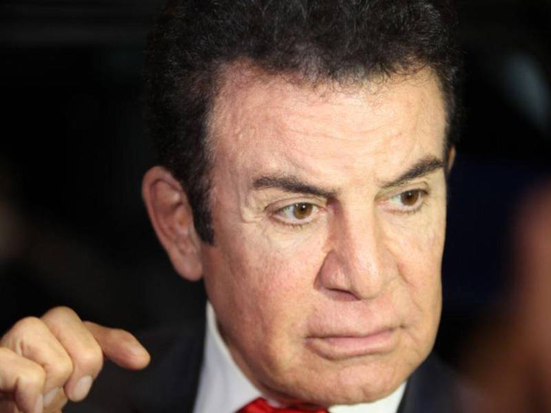 “No hay que anular las elecciones, hay que poner a alguien que cuente lo que ya se votó, aunque tarde, lo que tarde, aseguró el presidenciable.