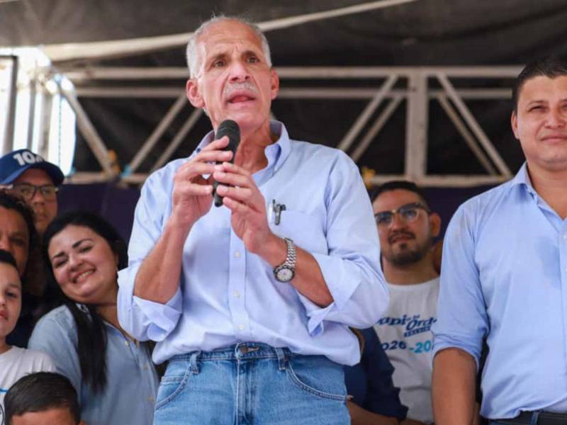 Ante una gran cantidad de simpatizantes nacionalistas, Asfura fue contundente al afirmar que no existe ningún tipo de pacto con otras fuerzas políticas, asegurando que su único compromiso es con la ciudadanía hondureña. Aquí los detalles.