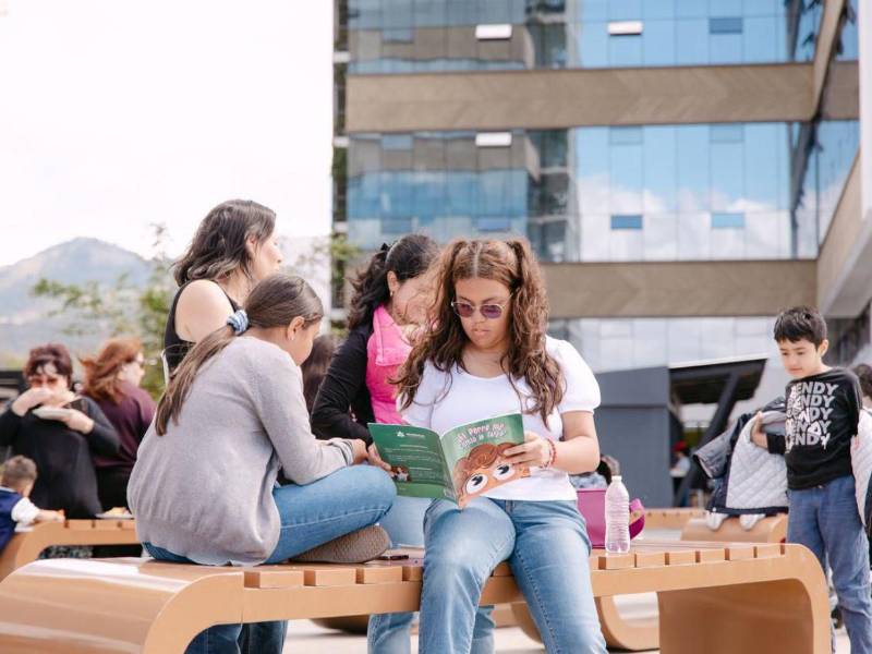Los asistentes a la presentación disfrutaron de una divertida jornada a la que pudieron llevar a sus mascotas.