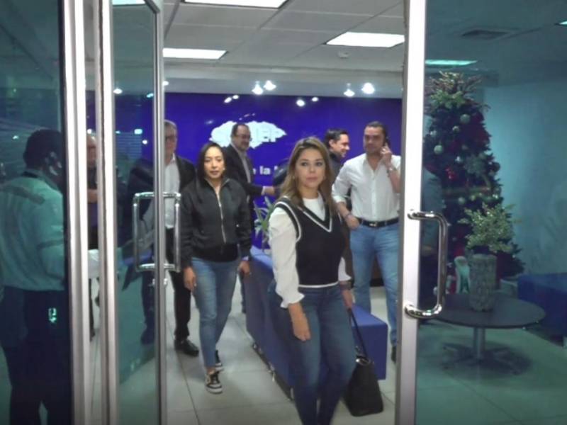 El Partido Nacional estuvo representado por María Antonieta Mejía, candidata a designada presidencial.