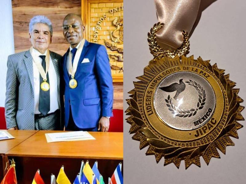 La distinción recibida por el diplomático hondureño en México.