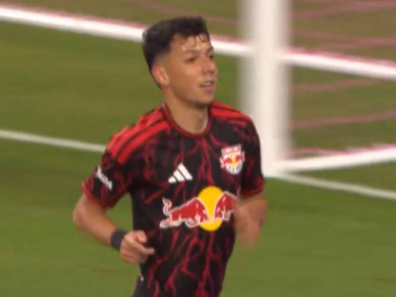 Jorge Ruvalcaba tiene en ventaja a los Red Bulls en el Nu Stadium.