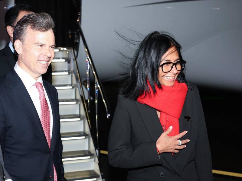 La presidenta encargada de Venezuela, Delcy Rodríguez, a su llegada este lunes a Nueva York, Estados Unidos, para representar a su país en la Asamblea General de la ONU.