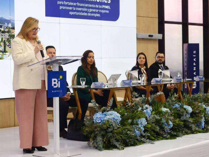 María del Rosario Selman-Housein, presidenta Ejecutiva de Banpaís.