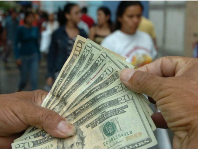 La capacidad de consumo disminuirá en los hogares de Honduras en caso de aprobarse el impuesto a las remesas.