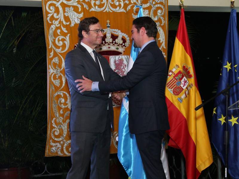Javier Bu Soto, actual secretario de Relaciones Exteriores de Honduras, y Diego Nuño García, embajador de España en Honduras, oficiaron los actos protocolarios.