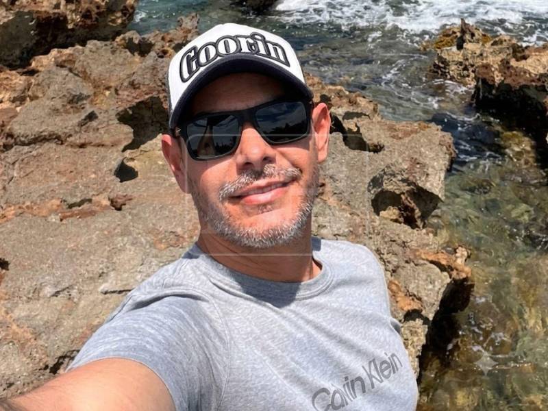 Hombres armados llegaron hasta el carwash de Milton Rápalo para atacarlo a balazos en un centro comercial de San Pedro Sula. Aunque hasta el momento no se ha confirmado la causa exacta, esto es lo que se conoce sobre su crimen.
