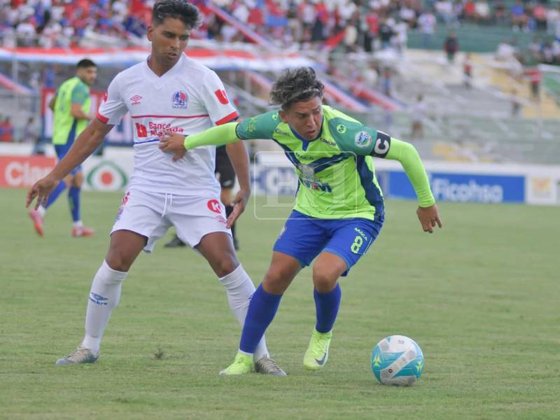 Imágenes del desarrollo del partido.