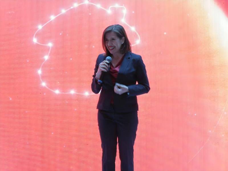 Davivienda presenta su campaña “Se me alinearon los astros” para facilitar el acceso a vivienda