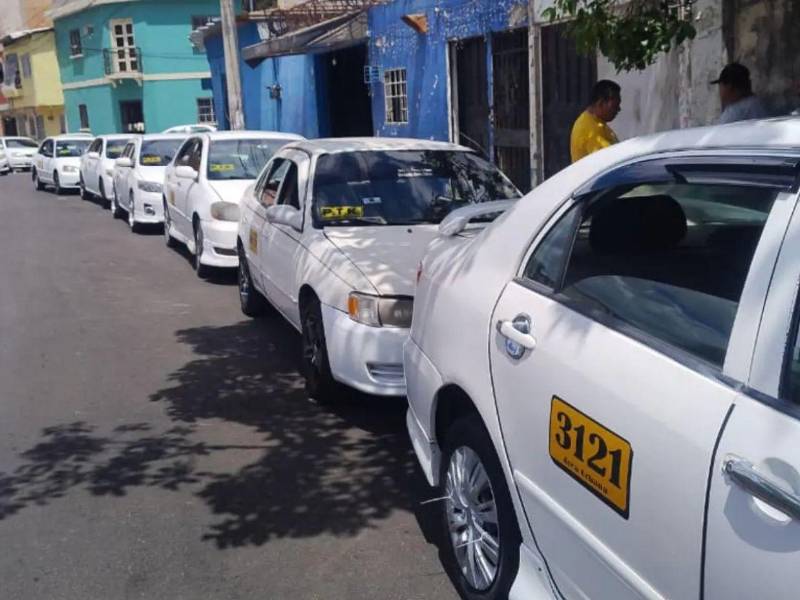 El dirigente también señaló que un aumento en la tarifa podría afectar la cantidad de usuarios que utilizan el servicio de taxi.